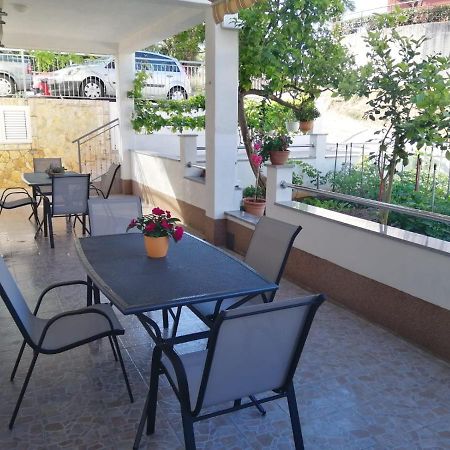 Apartmani Antonia Nakic -Stobrec Split Exterior photo