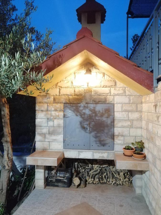 Apartmani Antonia Nakic -Stobrec Split Exterior photo