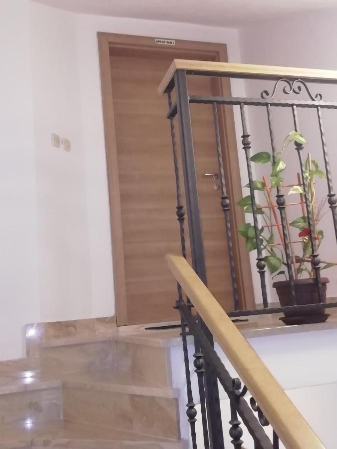 Apartmani Antonia Nakic -Stobrec Split Exterior photo