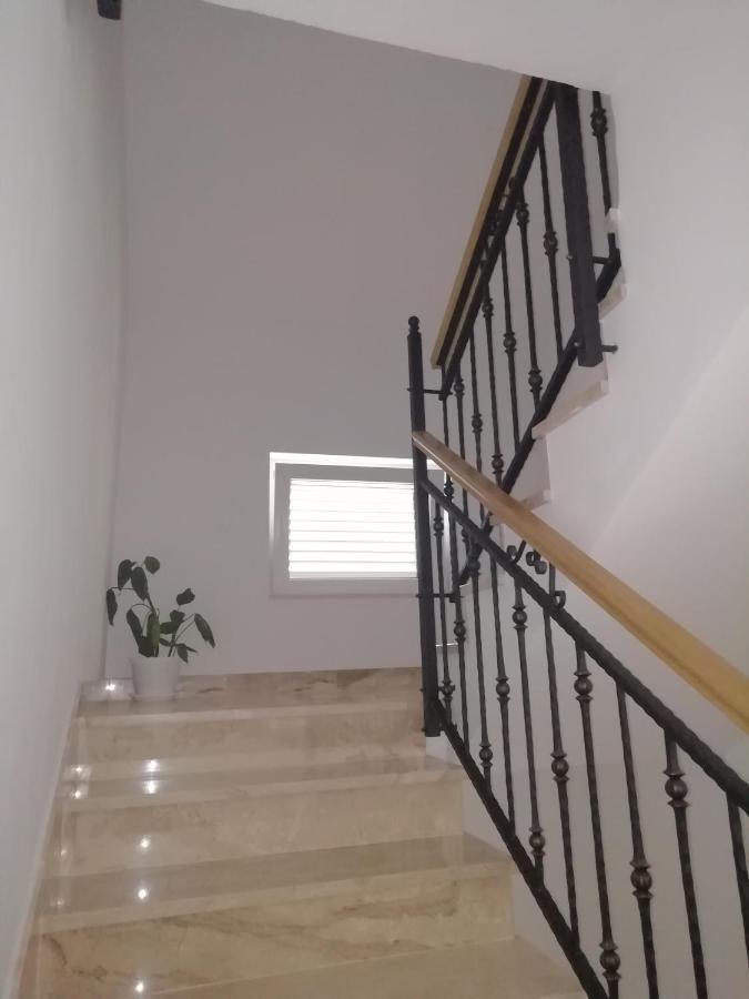 Apartmani Antonia Nakic -Stobrec Split Exterior photo